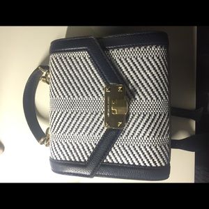 Super cute Michael Kors cross body bag